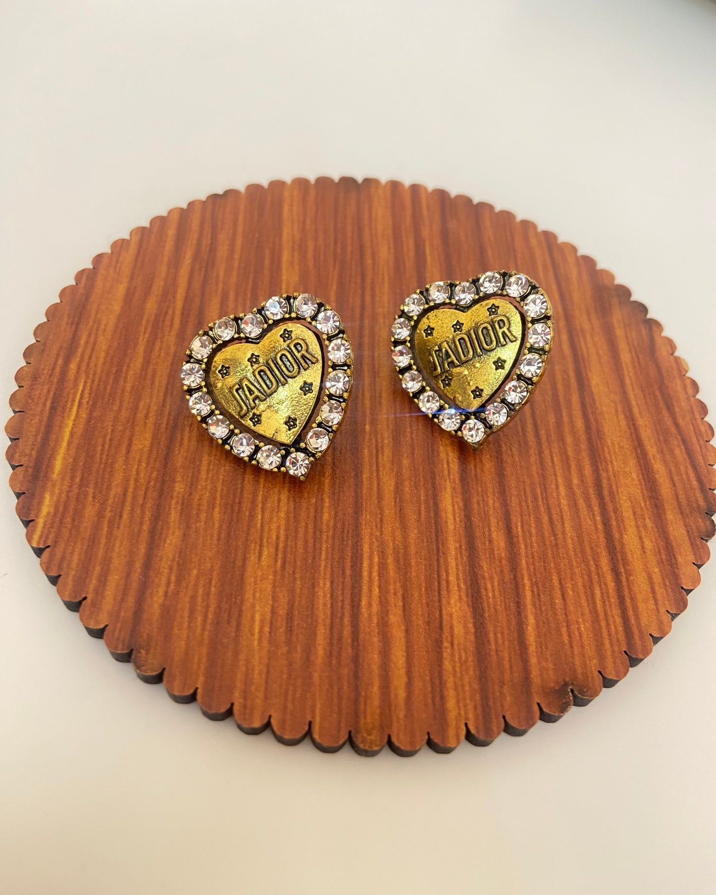 Jadiorr Heart Earring