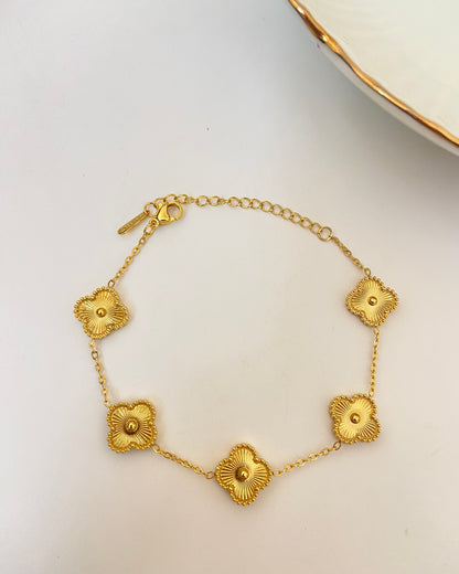 Gold Clover Bracelet