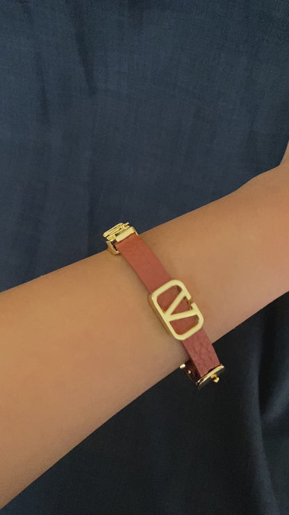 Classic V Belt Bracelets (Unisex)
