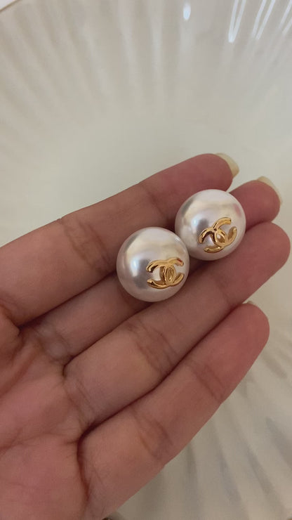 The CC Earring