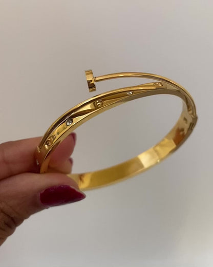 Justa Nail Bangle Bracelet - Baby Size (2.0 to 2.2)