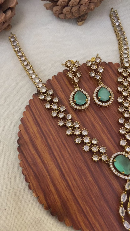 Sea Green Freena Victorian set