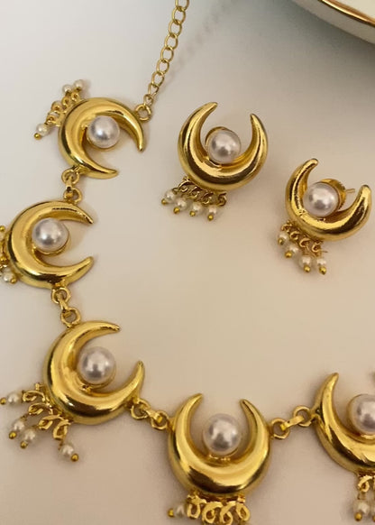 Moon Pearl Set