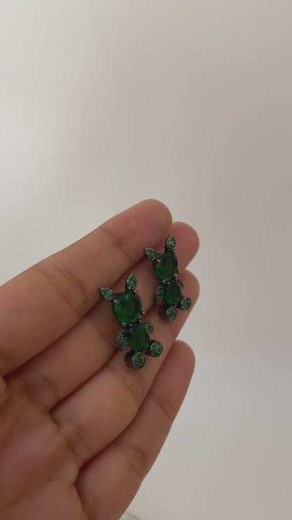 Emerald Bear Stud Earring