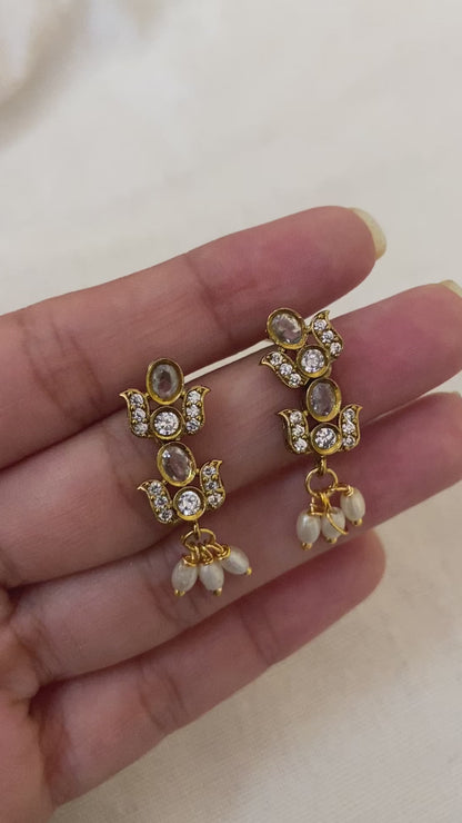 White stone with Rice Pearl Necklace Set