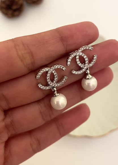 CC Drop Pearl Luxe Earring