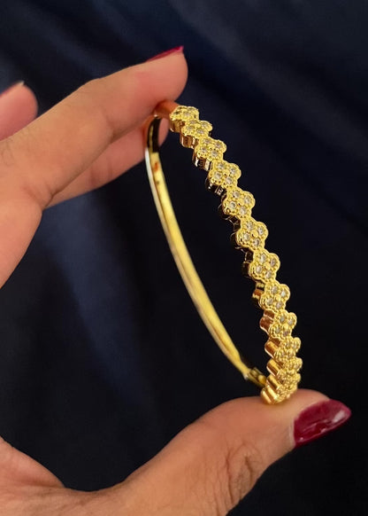 Floral Bangle Bracelet