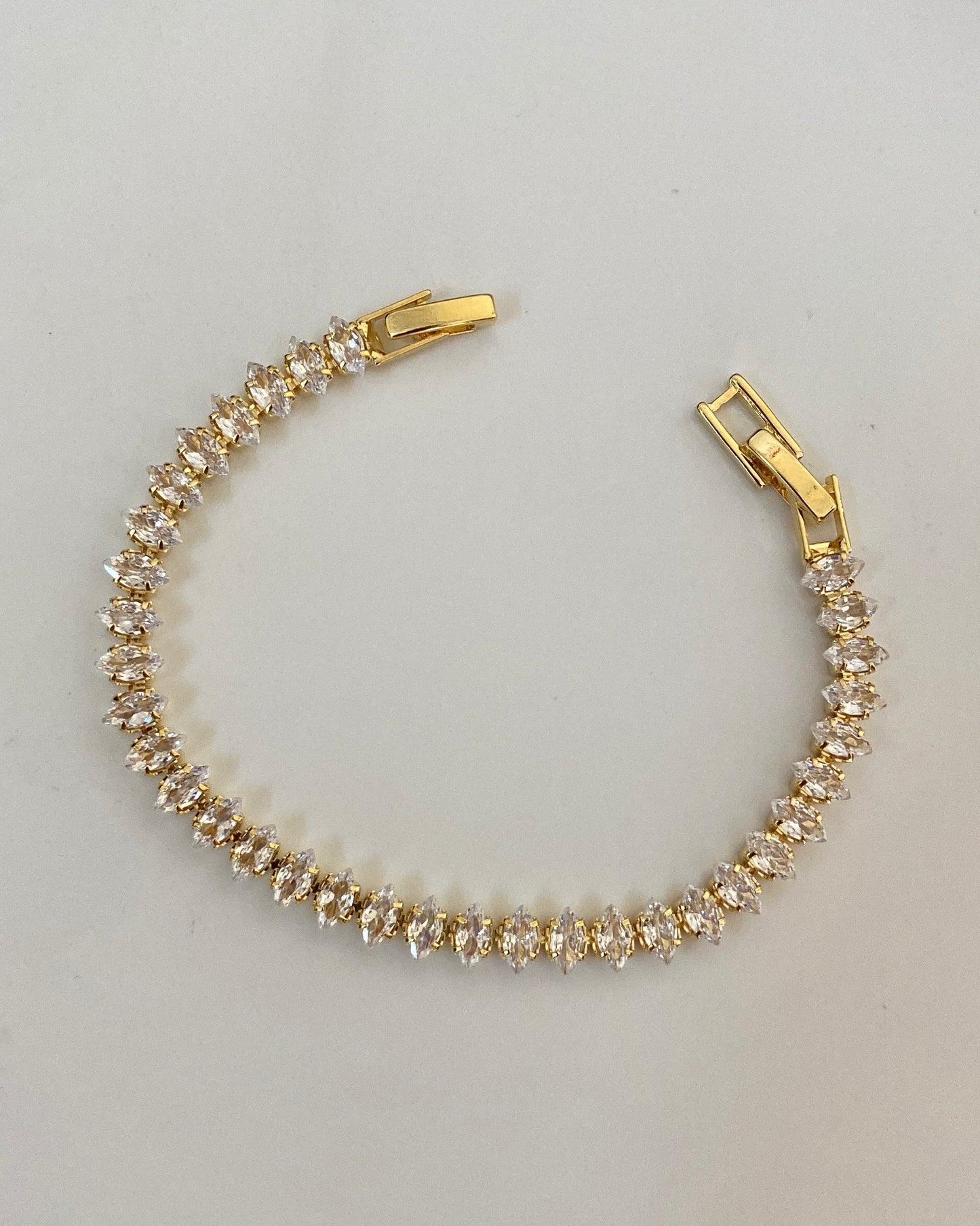 Quinal Gold Tennis Bracelet