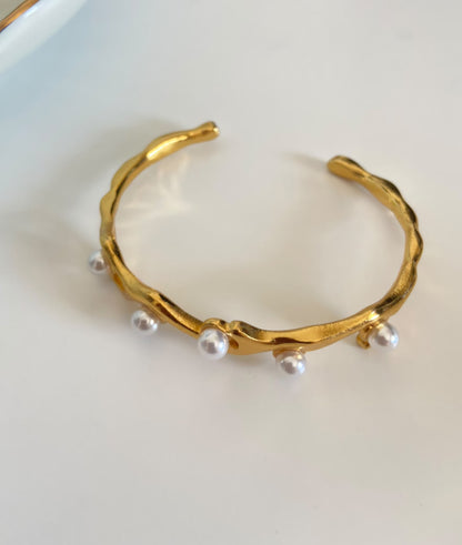Wave Pearl Cuff Bracelet